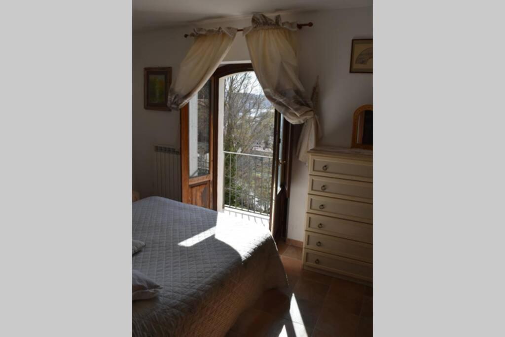 Casa Vacanze Al Castello Villetta Barrea Eksteriør bilde