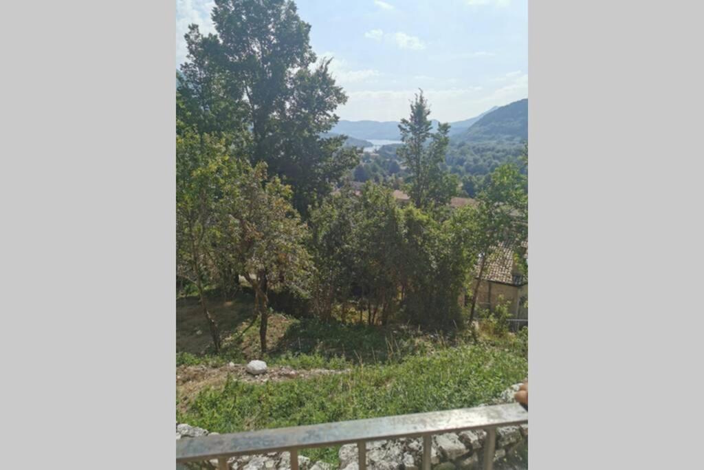 Casa Vacanze Al Castello Villetta Barrea Eksteriør bilde